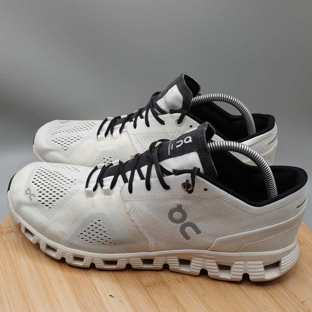 On Running Shoes Men 10.5 White Cloudswift Road Running Sneaker Athletic Flaw